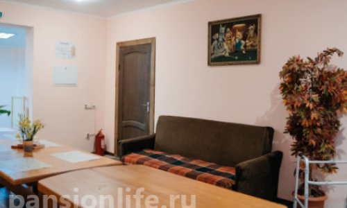 Частный дом престарелых «Времена года» в Воронеже - фото